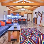 Ulugoel 2 Bedroom Secluded With Private Pool Hot Tub Villa *