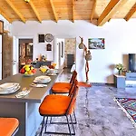 Ulugoel 2 Bedroom Secluded With Private Pool Hot Tub Villa *