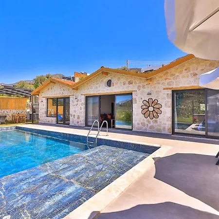 Ulugoel 2 Bedroom Secluded With Private Pool Hot Tub Kalkan
