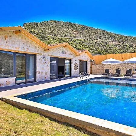 Ulugoel 2 Bedroom Secluded With Private Pool Hot Tub