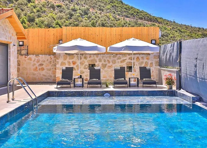 Ulugoel 2 Bedroom Secluded With Private Pool Hot Tub *