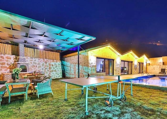 Ulugoel 2 Bedroom Secluded With Private Pool Hot Tub * Kalkan