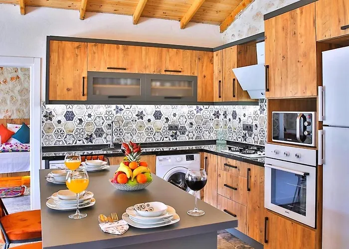 Villa Ulugoel 2 Bedroom Secluded With Private Pool Hot Tub