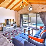 Ulugoel 2 Bedroom Secluded With Private Pool Hot Tub Villa