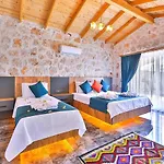 Ulugoel 2 Bedroom Secluded With Private Pool Hot Tub Villa