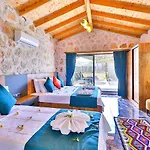 Ulugoel 2 Bedroom Secluded With Private Pool Hot Tub
